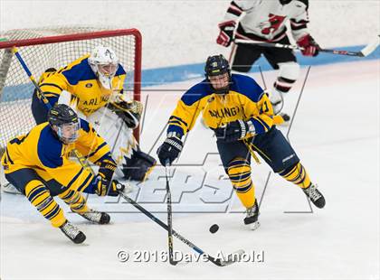 Thumbnail 1 in Reading Memorial vs Arlington Catholic ( MIAA Division 1 North Semifinal) photogallery.