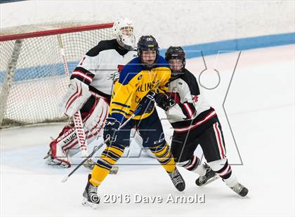 Thumbnail 3 in Reading Memorial vs Arlington Catholic ( MIAA Division 1 North Semifinal) photogallery.