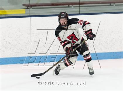 Thumbnail 1 in Reading Memorial vs Arlington Catholic ( MIAA Division 1 North Semifinal) photogallery.