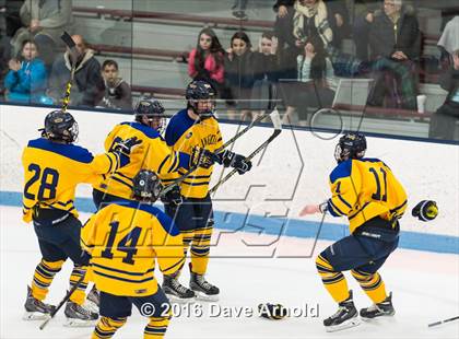 Thumbnail 3 in Reading Memorial vs Arlington Catholic ( MIAA Division 1 North Semifinal) photogallery.