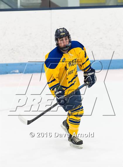 Thumbnail 1 in Reading Memorial vs Arlington Catholic ( MIAA Division 1 North Semifinal) photogallery.
