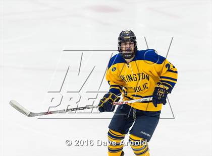 Thumbnail 1 in Reading Memorial vs Arlington Catholic ( MIAA Division 1 North Semifinal) photogallery.