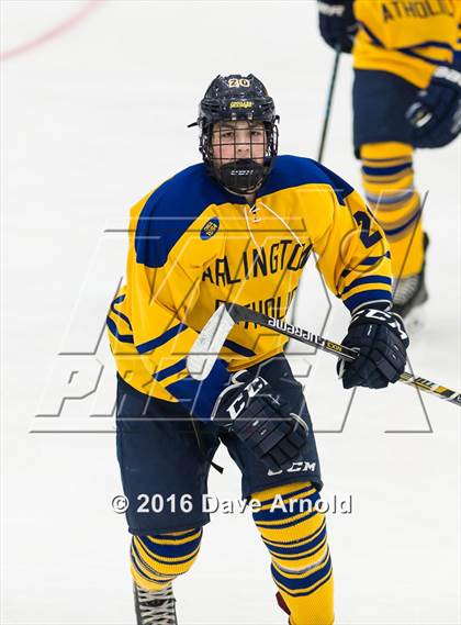 Thumbnail 1 in Reading Memorial vs Arlington Catholic ( MIAA Division 1 North Semifinal) photogallery.