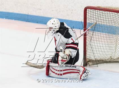 Thumbnail 3 in Reading Memorial vs Arlington Catholic ( MIAA Division 1 North Semifinal) photogallery.