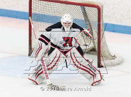 Thumbnail 1 in Reading Memorial vs Arlington Catholic ( MIAA Division 1 North Semifinal) photogallery.