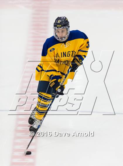 Thumbnail 1 in Reading Memorial vs Arlington Catholic ( MIAA Division 1 North Semifinal) photogallery.