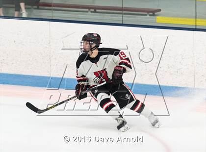 Thumbnail 2 in Reading Memorial vs Arlington Catholic ( MIAA Division 1 North Semifinal) photogallery.