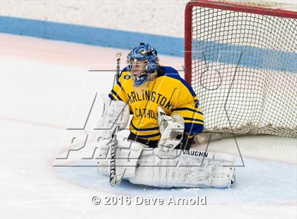 Thumbnail 2 in Reading Memorial vs Arlington Catholic ( MIAA Division 1 North Semifinal) photogallery.