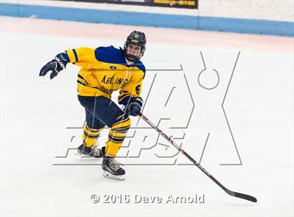 Thumbnail 2 in Reading Memorial vs Arlington Catholic ( MIAA Division 1 North Semifinal) photogallery.