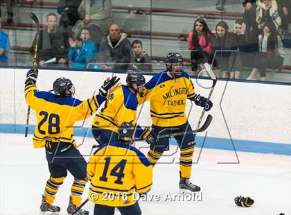 Thumbnail 1 in Reading Memorial vs Arlington Catholic ( MIAA Division 1 North Semifinal) photogallery.