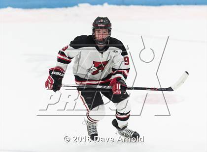 Thumbnail 3 in Reading Memorial vs Arlington Catholic ( MIAA Division 1 North Semifinal) photogallery.