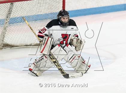Thumbnail 1 in Reading Memorial vs Arlington Catholic ( MIAA Division 1 North Semifinal) photogallery.