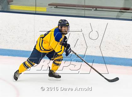 Thumbnail 3 in Reading Memorial vs Arlington Catholic ( MIAA Division 1 North Semifinal) photogallery.