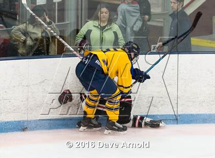 Thumbnail 3 in Reading Memorial vs Arlington Catholic ( MIAA Division 1 North Semifinal) photogallery.
