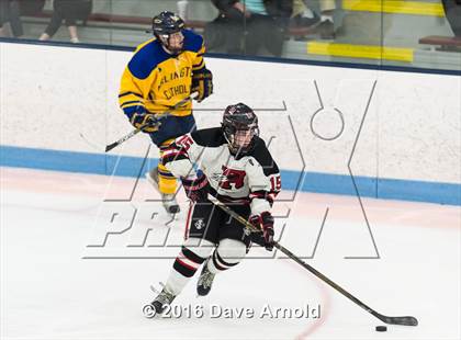 Thumbnail 3 in Reading Memorial vs Arlington Catholic ( MIAA Division 1 North Semifinal) photogallery.