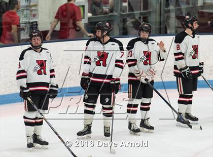Thumbnail 2 in Reading Memorial vs Arlington Catholic ( MIAA Division 1 North Semifinal) photogallery.