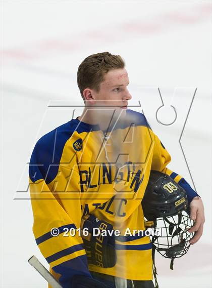 Thumbnail 2 in Reading Memorial vs Arlington Catholic ( MIAA Division 1 North Semifinal) photogallery.