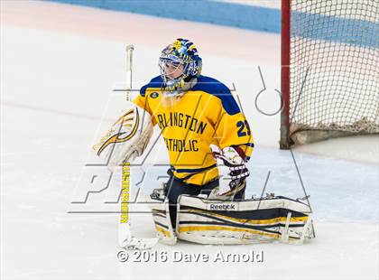 Thumbnail 1 in Reading Memorial vs Arlington Catholic ( MIAA Division 1 North Semifinal) photogallery.