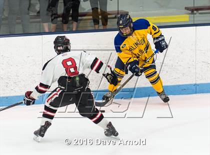 Thumbnail 1 in Reading Memorial vs Arlington Catholic ( MIAA Division 1 North Semifinal) photogallery.