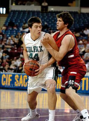 Thumbnail 1 in Modesto Christian vs. Colfax (CIF SJS D4 Final) photogallery.
