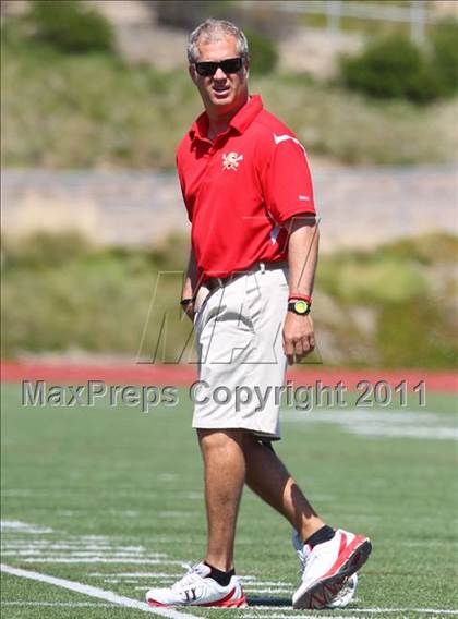 Thumbnail 2 in Cathedral Catholic vs. Coronado (CIF SDS D2 Final) photogallery.