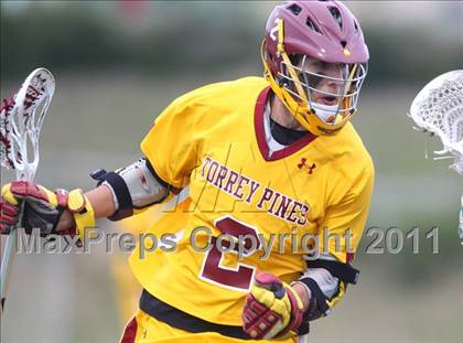 Thumbnail 2 in Cathedral Catholic vs. Coronado (CIF SDS D2 Final) photogallery.