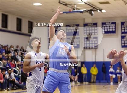 Thumbnail 3 in Port Washington vs Oceanside Varsity photogallery.