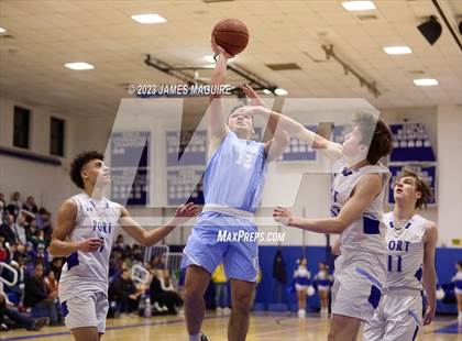 Thumbnail 3 in Port Washington vs Oceanside Varsity photogallery.