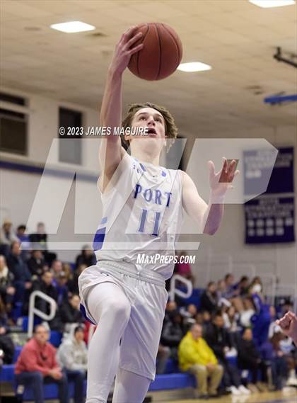 Thumbnail 1 in Port Washington vs Oceanside Varsity photogallery.
