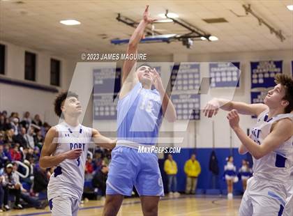 Thumbnail 2 in Port Washington vs Oceanside Varsity photogallery.