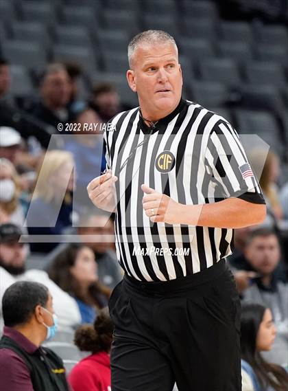 Thumbnail 3 in Scripps Ranch @ Justin-Siena (CIF State Division IV Final) photogallery.