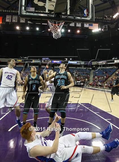 Thumbnail 2 in Folsom vs. Sheldon (CIF SJS D1 Final) photogallery.