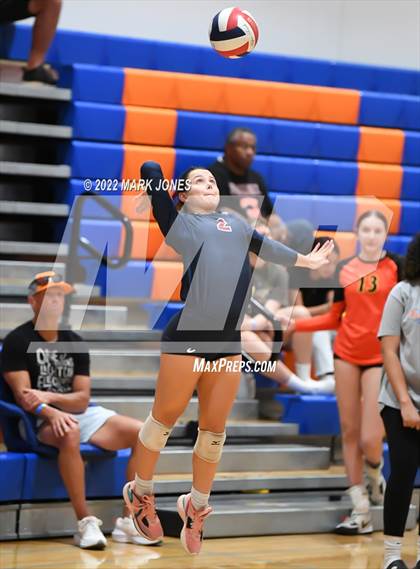 Thumbnail 3 in Hamilton vs. Perry (Westwood Tournament of Champions) photogallery.