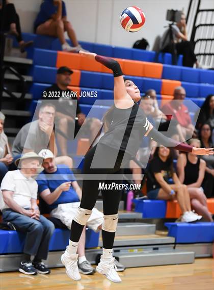 Thumbnail 3 in Hamilton vs. Perry (Westwood Tournament of Champions) photogallery.