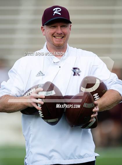 Thumbnail 3 in Sachse vs Rowlett photogallery.