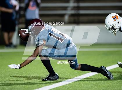 Thumbnail 2 in Sachse vs Rowlett photogallery.
