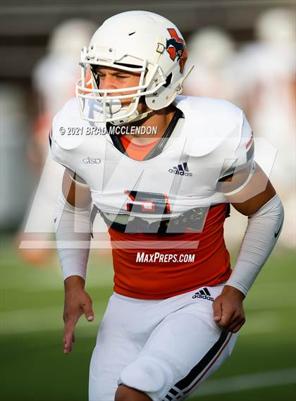 Thumbnail 2 in Sachse vs Rowlett photogallery.