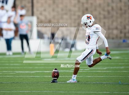 Thumbnail 3 in Sachse vs Rowlett photogallery.