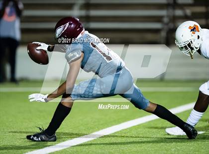 Thumbnail 1 in Sachse vs Rowlett photogallery.