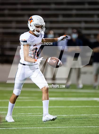 Thumbnail 1 in Sachse vs Rowlett photogallery.