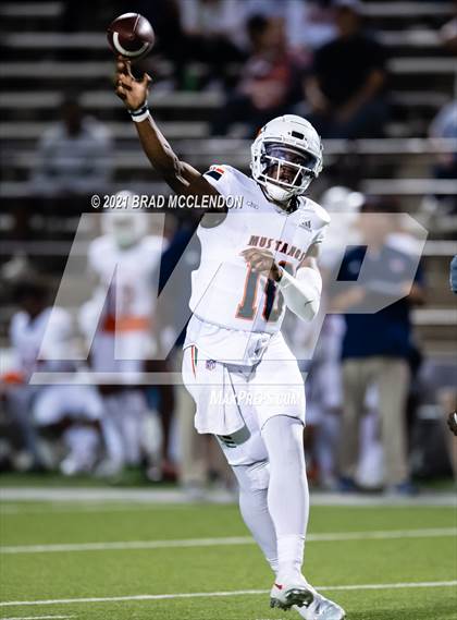 Thumbnail 1 in Sachse vs Rowlett photogallery.