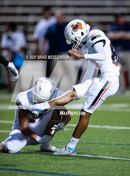 Thumbnail 1 in Sachse vs Rowlett photogallery.