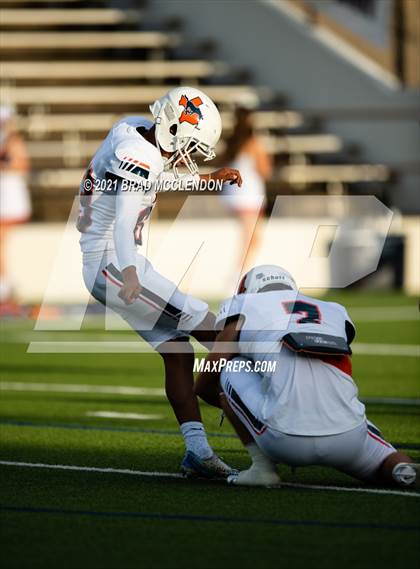 Thumbnail 3 in Sachse vs Rowlett photogallery.