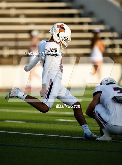Thumbnail 1 in Sachse vs Rowlett photogallery.