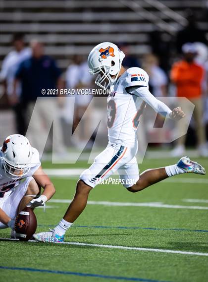Thumbnail 3 in Sachse vs Rowlett photogallery.