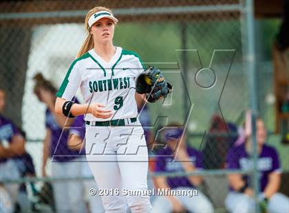 Thumbnail 3 in Grand Island @ Lincoln Southwest photogallery.