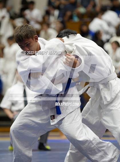 Thumbnail 3 in Eastern Division Tournament (Kaiser High School) photogallery.
