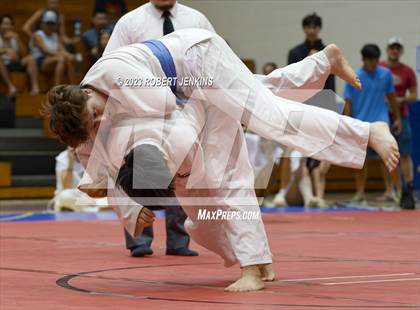 Thumbnail 3 in Eastern Division Tournament (Kaiser High School) photogallery.