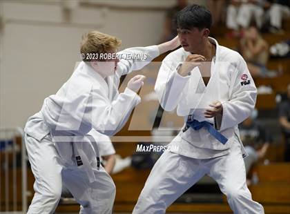 Thumbnail 3 in Eastern Division Tournament (Kaiser High School) photogallery.