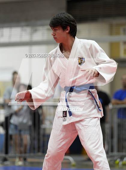 Thumbnail 2 in Eastern Division Tournament (Kaiser High School) photogallery.